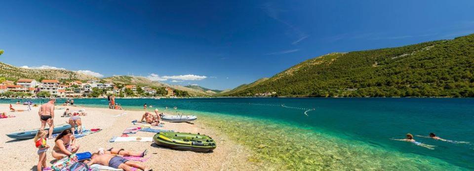 Apartman Belakusic 1 Grebaštica Exteriör bild